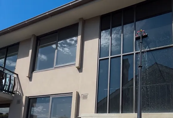 Magnum Window Shine post-construction cleaning scraping Melbourne